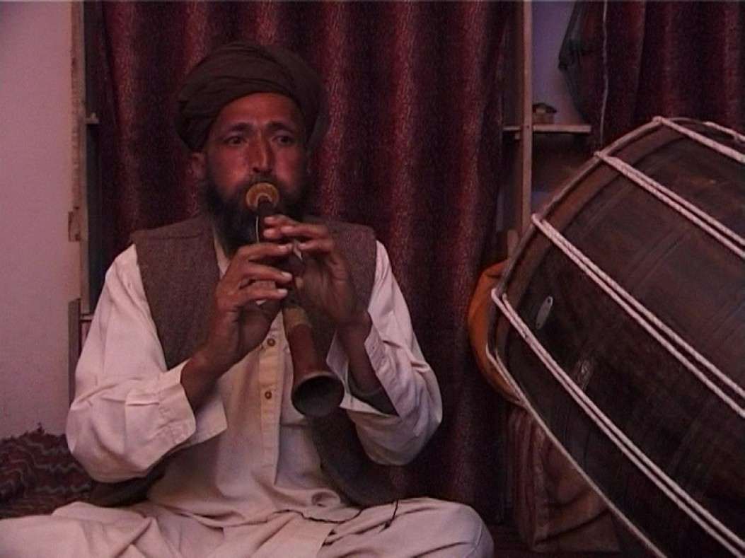 [across-the-border-afghan-musicians-exiled-in-peshawar--Film-list-image]