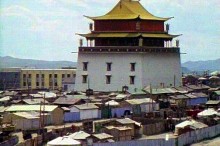 [mongolia-part-2-the-city-on-the-steppes--Film-image]
